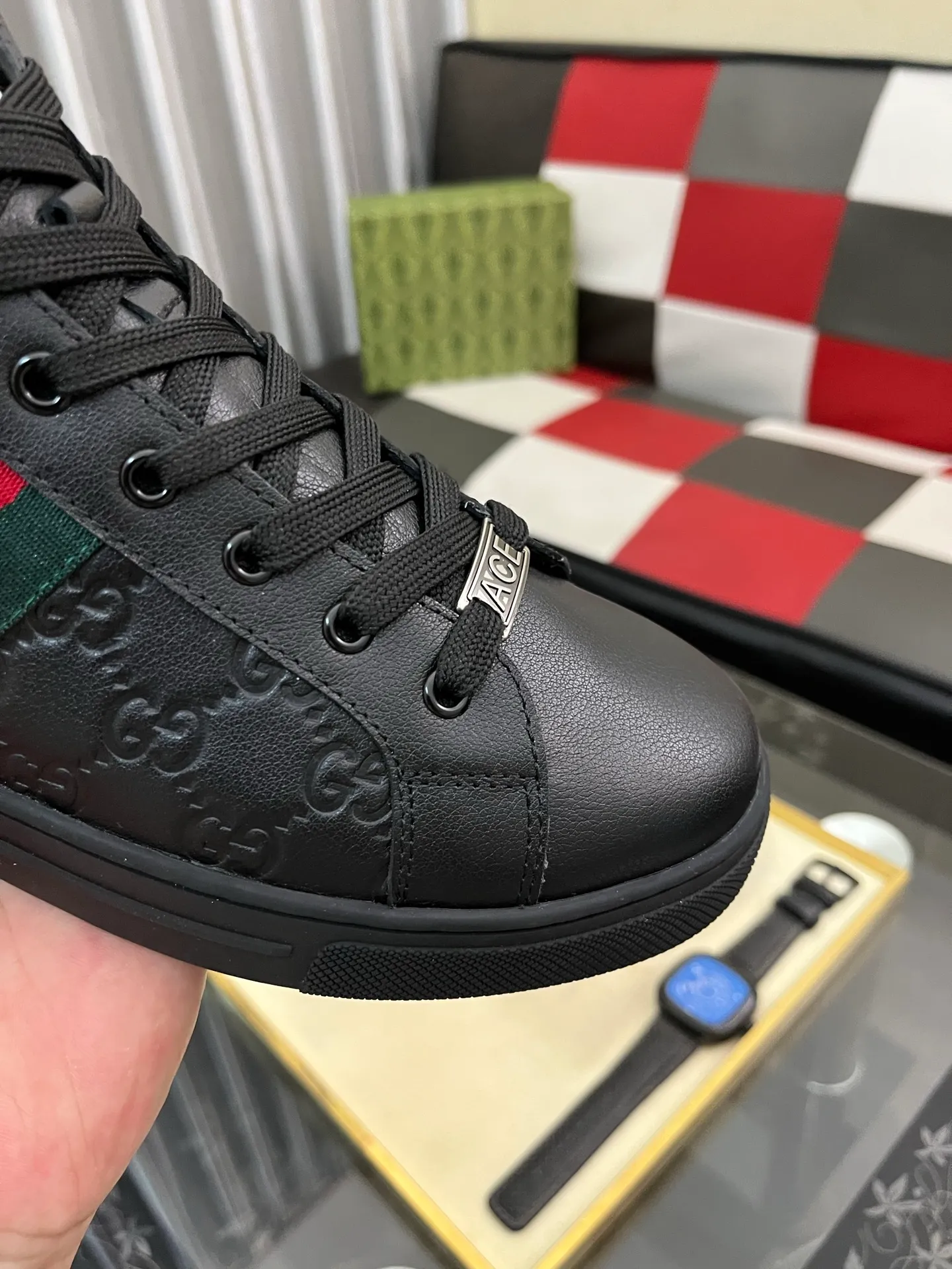 Men's shoes 💰460⌚️⌚️ 2025 new GUCCI Gucci 👊🏻 Upper 🇮🇹 imported first-layer cowhide 🇩🇪 lining imported sheepskin lining. The original outsole is molded to reflect the identity of every man, and the upper foot is elegant and stable🚶🏻🚶🏻The high-end custom counters reproduce the original version📯The shoe last remains unchanged regardless of wind and rain, and can withstand the verification of time🔍️,🔵 Size: 38-44.